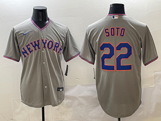Men's New York Mets Juan Soto #22 Gray Replica Player Jersey1